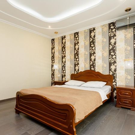 3Bd-2Bth Apartment In Tbilisi City Center Экстерьер фото