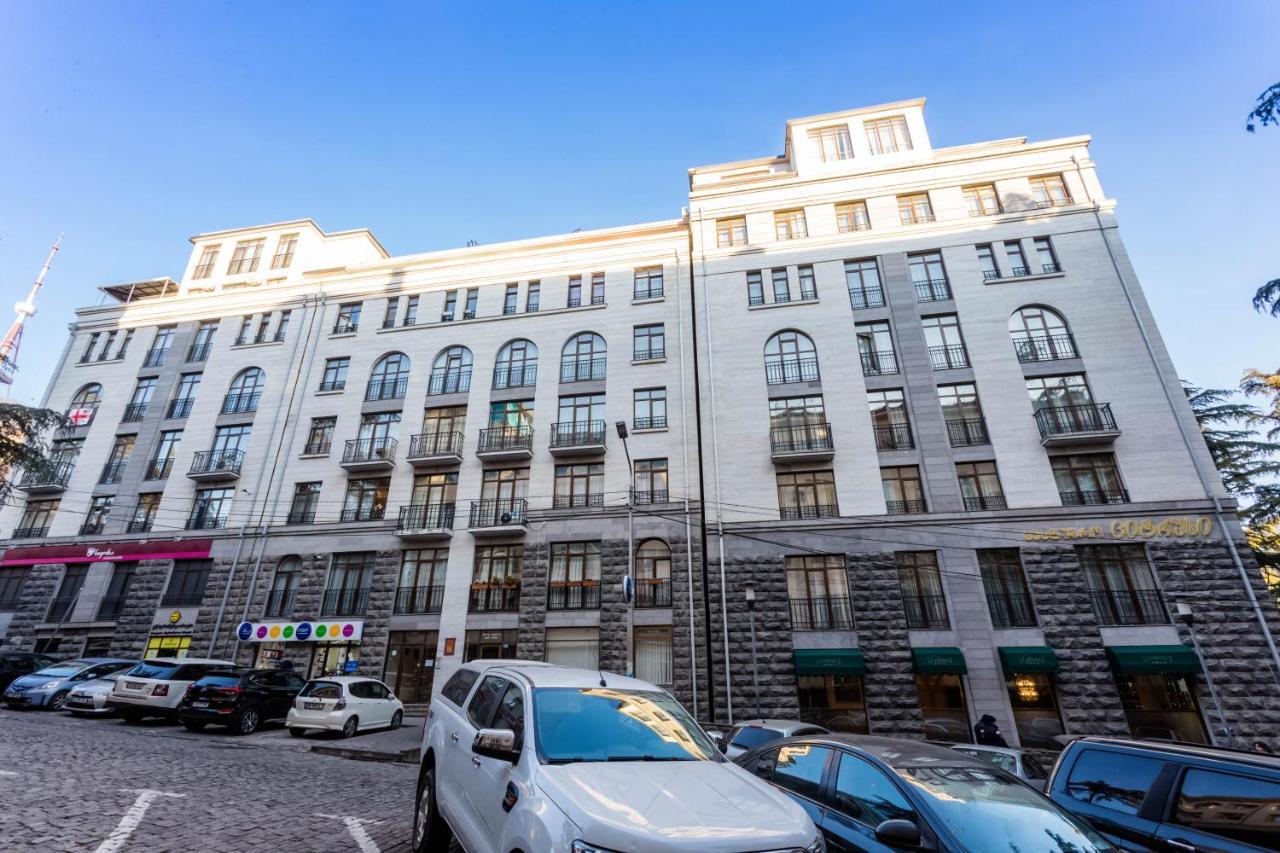 3Bd-2Bth Apartment In Tbilisi City Center Экстерьер фото