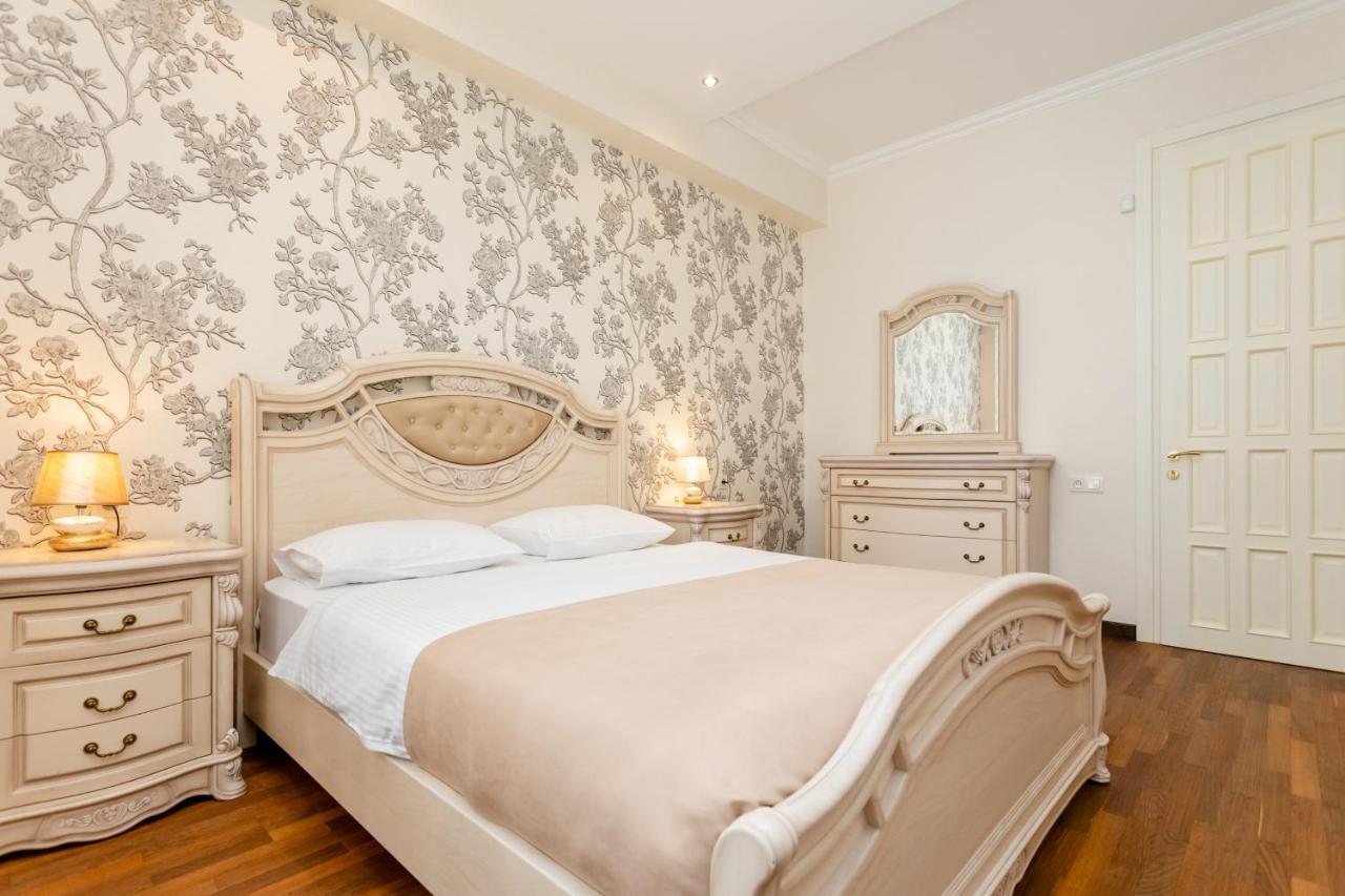 3Bd-2Bth Apartment In Tbilisi City Center Экстерьер фото