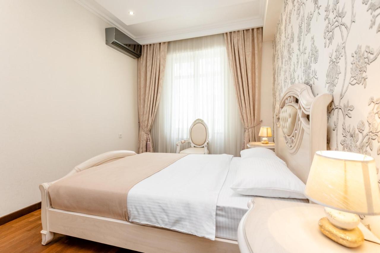 3Bd-2Bth Apartment In Tbilisi City Center Экстерьер фото