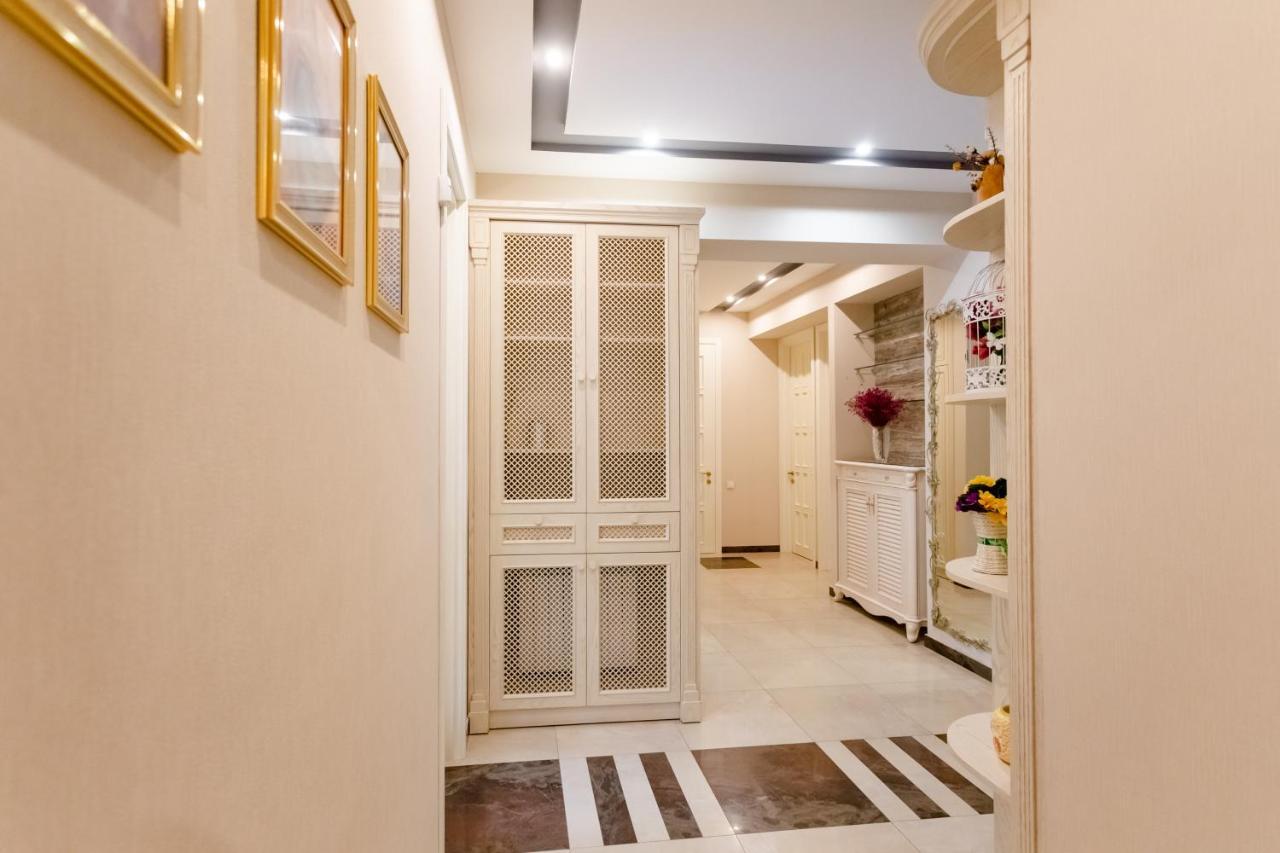 3Bd-2Bth Apartment In Tbilisi City Center Экстерьер фото