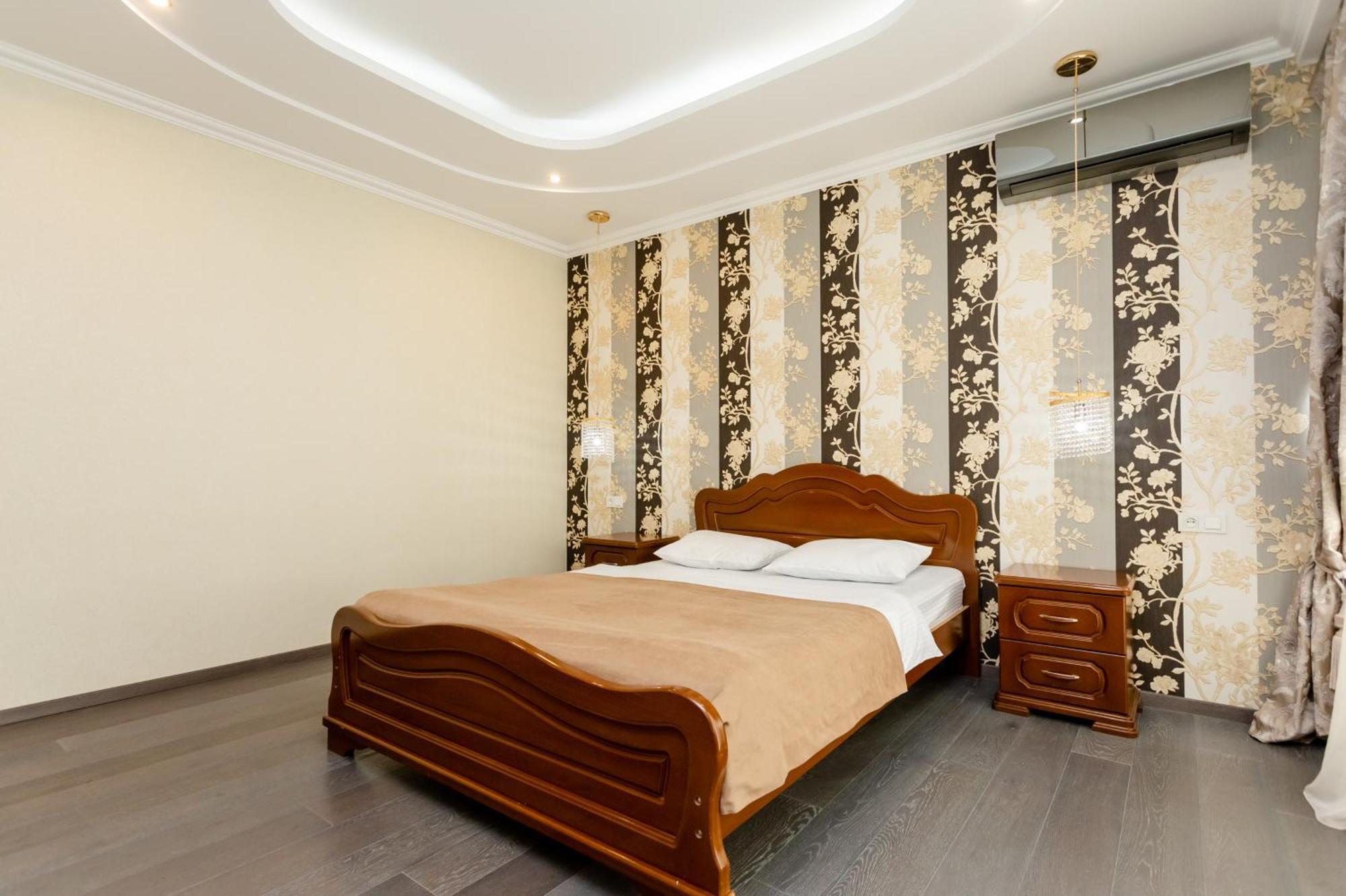 3Bd-2Bth Apartment In Tbilisi City Center Экстерьер фото